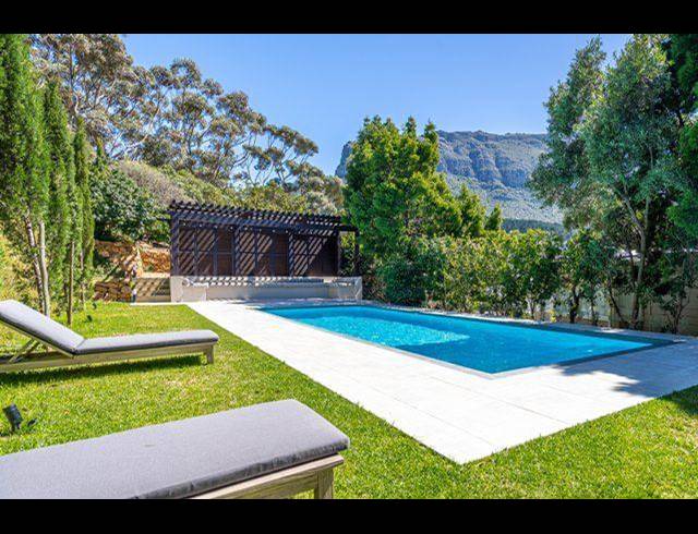 2 BEDROOM PROPERTY TO RENT IN HOUT BAY CENTRAL